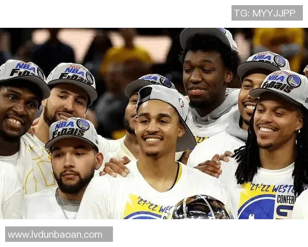 勇士王朝面临崩溃克莱追梦或将携手离开球队重建之路