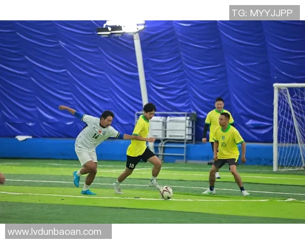 铁路工厂与图库曼的精彩对决揭示了足球的魅力与团队精神 铁路工厂与图库曼的精彩对决揭示了足球的魅力与团队精神