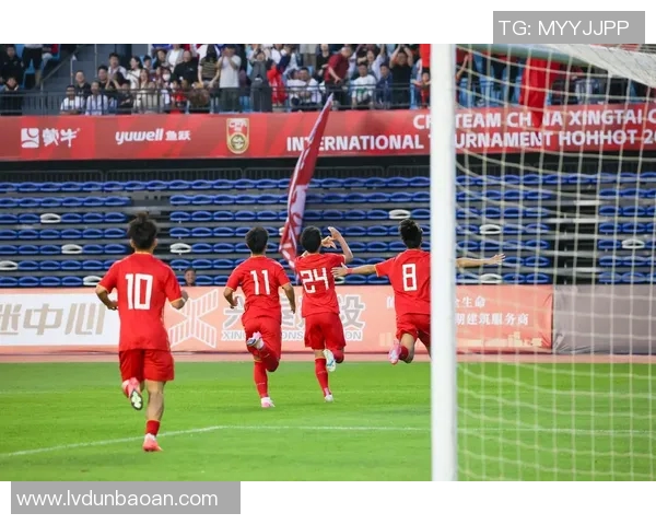 伊朗与中国足球对决谁能夺得胜利分析与展望