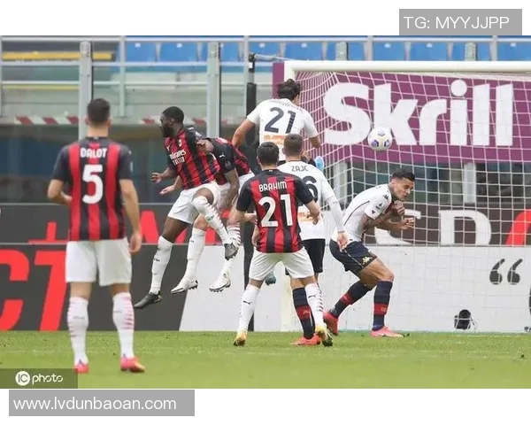 佛罗伦萨队与罗马的激烈对决揭示意甲争冠新局势 佛罗伦萨队与罗马的激烈对决揭示意甲争冠新局势