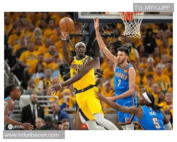 2017年步行者与雷霆激战回顾:精彩瞬间与精彩球员表现分析