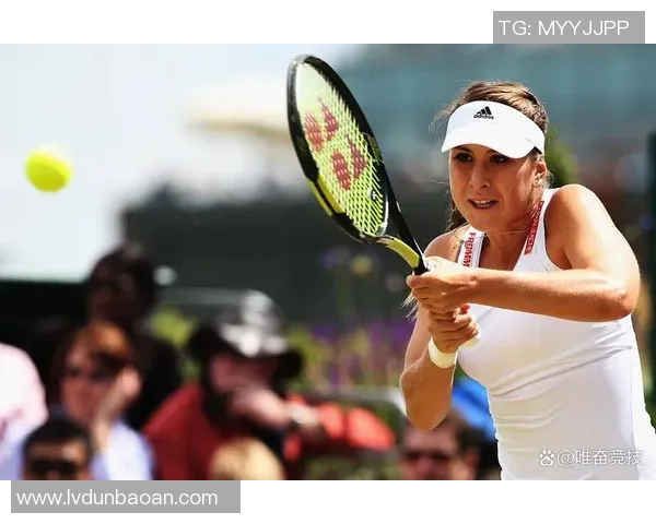 佛罗伦萨与罗马激战正酣谁能在这场意甲对决中笑到最后