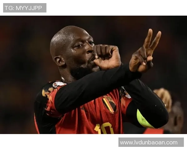 卢卡库重返赛场展现实力球迷期待他带领球队再创辉煌 卢卡库重返赛场展现实力球迷期待他带领球队再创辉煌