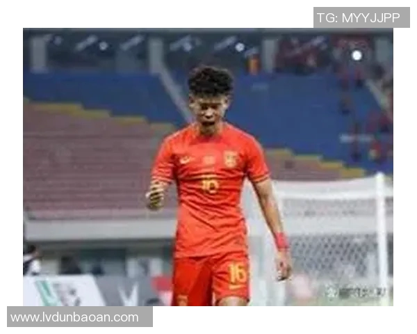 精彩对决伊朗与中国足球进球集锦回顾尽显球员风采与激情瞬间